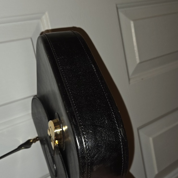 CLASSIC BLACK LEATHER OROTON SHOULDER BAG PURSE 👜 👛 9"×8"×2" - Picture 9 of 13